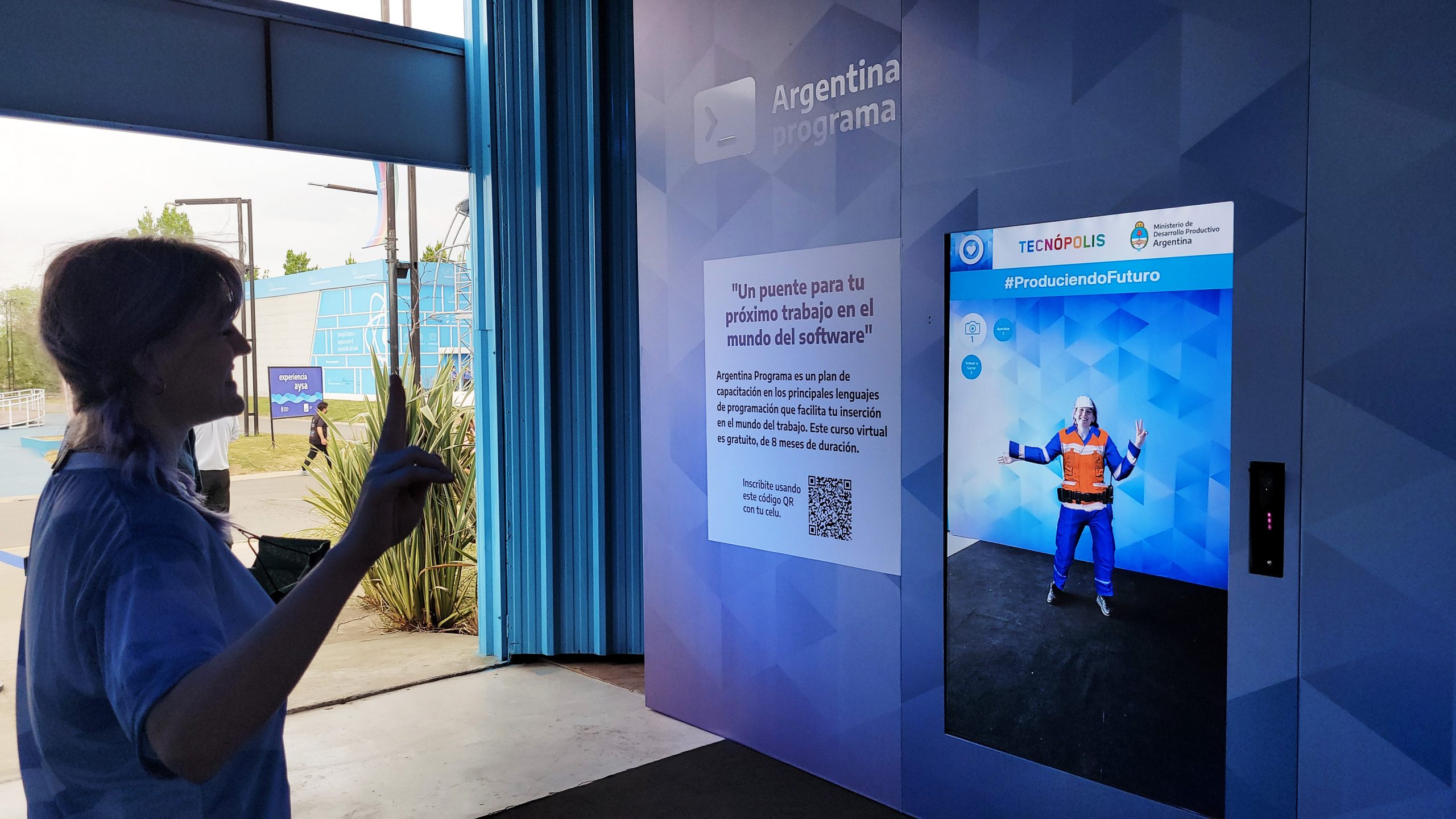 Greenscreen Video Experience - Image 5